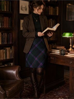 Eddie Bauer Wool Blend Tartan Pencil Skirt Dark Academia Preppy Plaid Size 4